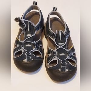 Keen Newport H2 Womens Size 7.5 Waterproof Hiking Sandals Blue